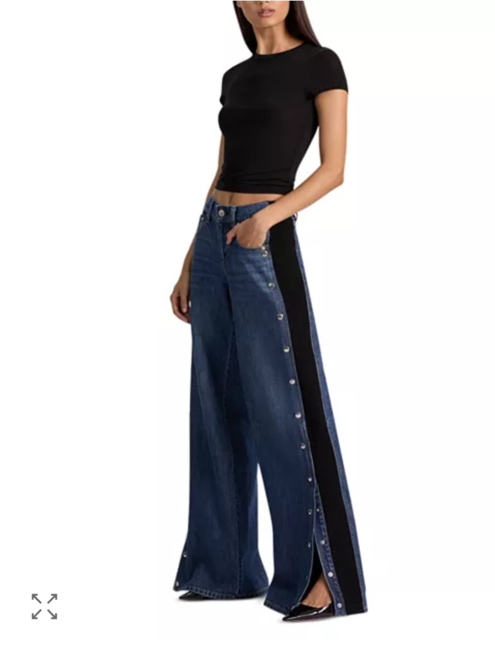 Alice + Olivia Amazing Low Rise Wide Leg Snap Trim Jeans in Cambria Vintage
